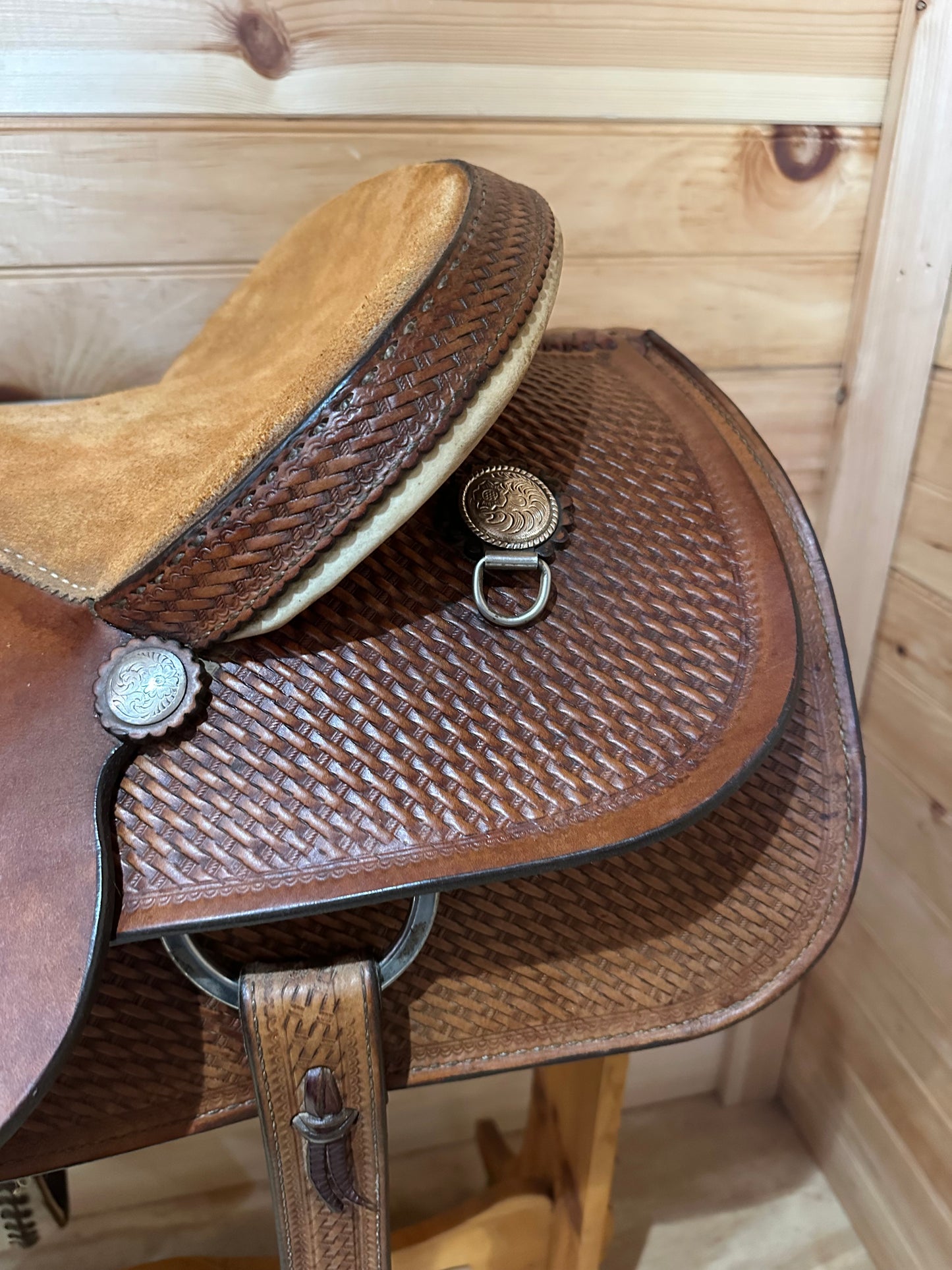 16” Crates Equi-Fit Reiner Western Saddle Model 4527