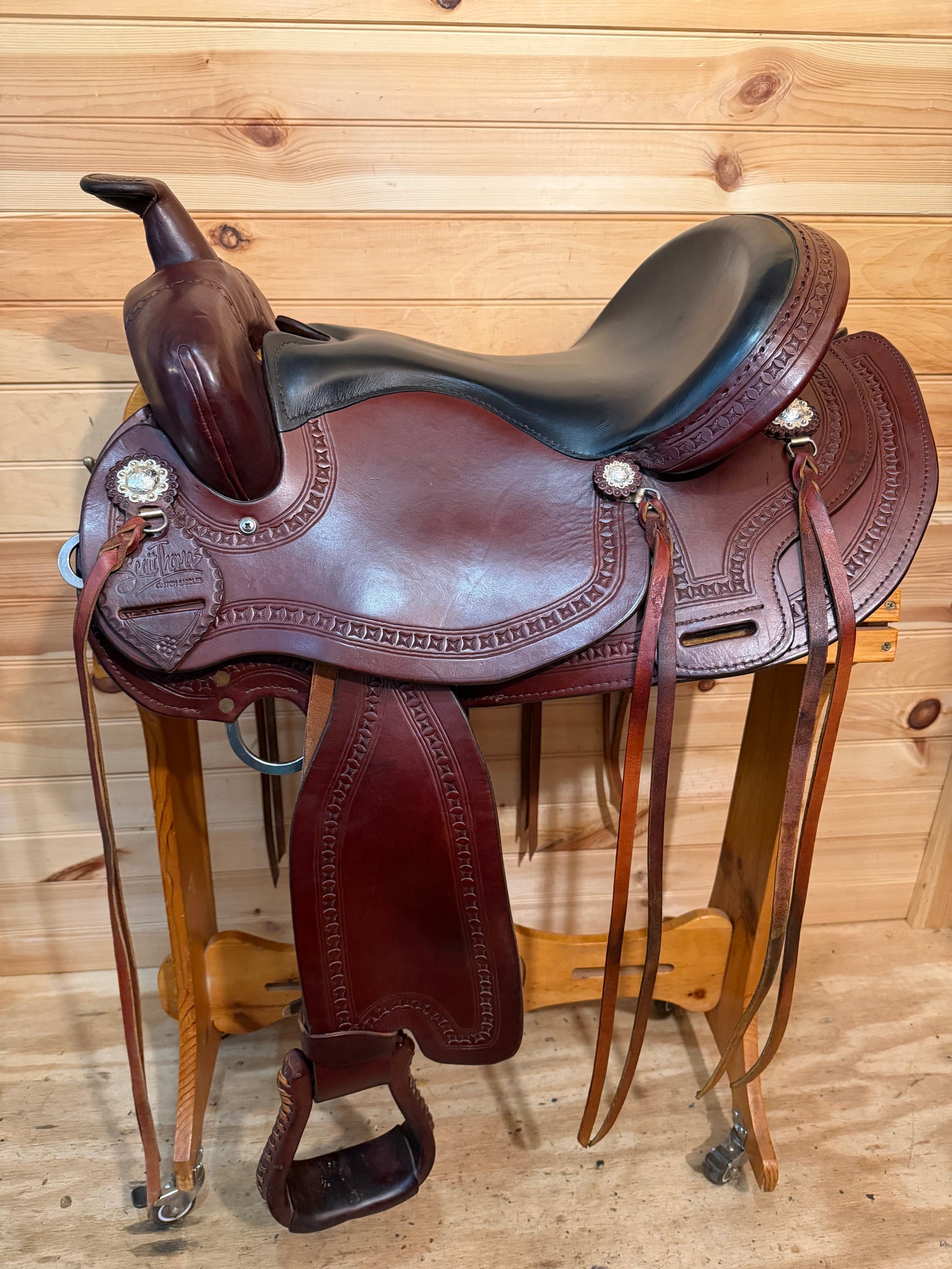 17” Scott Thomas Monument Trail Western Saddle (2025)