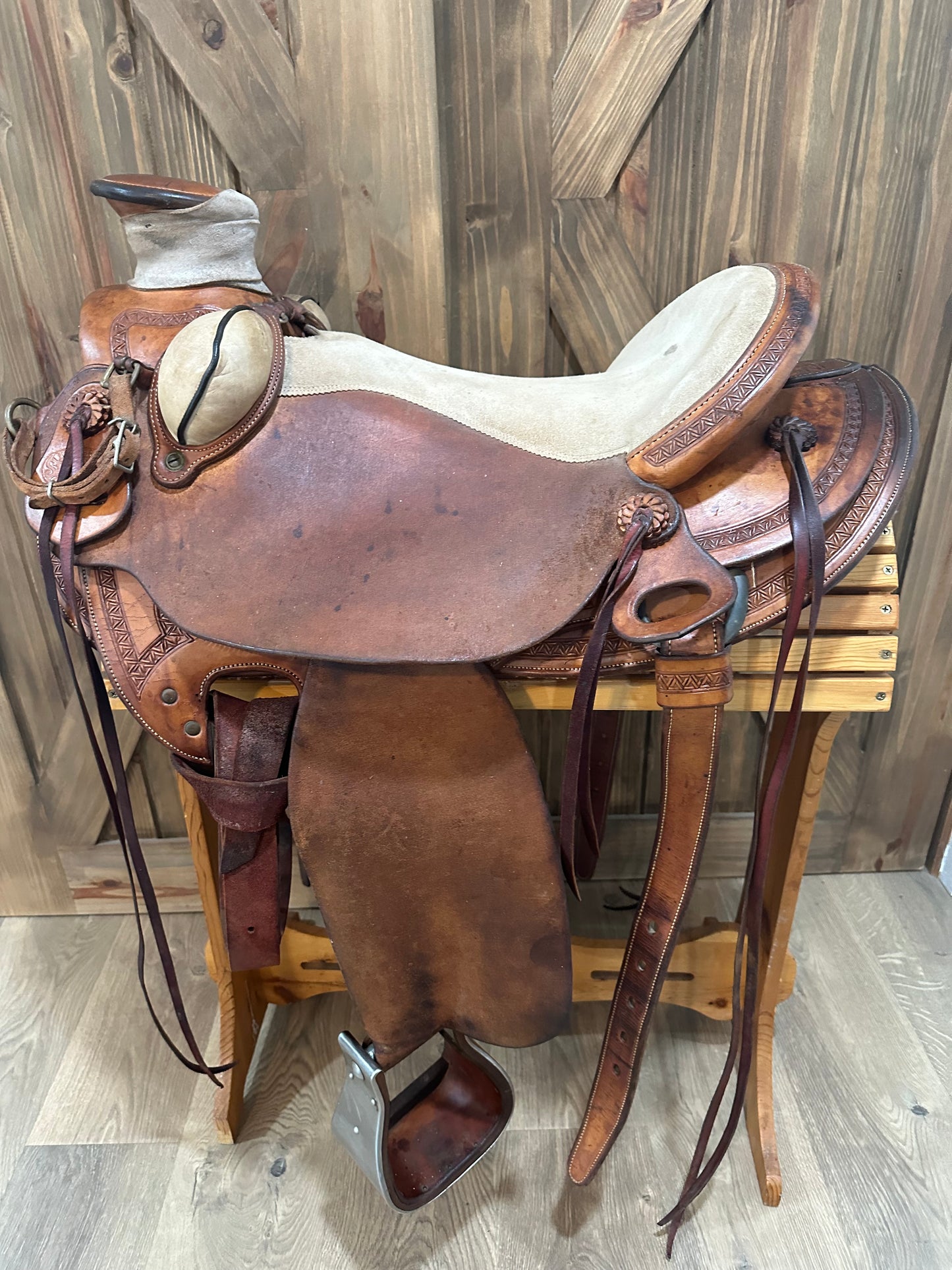 16” Watt Bros Stock Saddle Co. Wade Western Saddle - Dennis Reis Wade Model