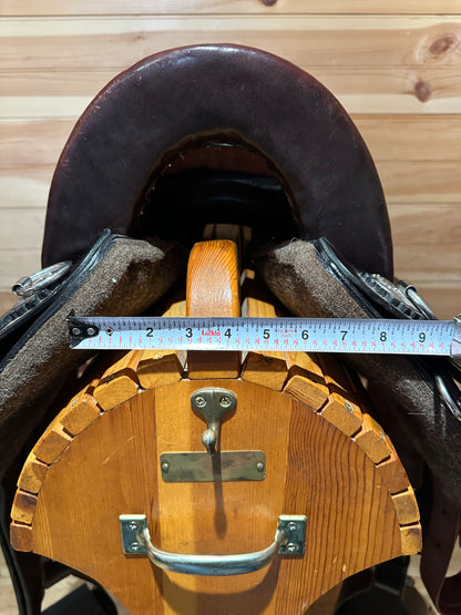 16.5” Tucker Classic Endurance Trail Saddle Model T59