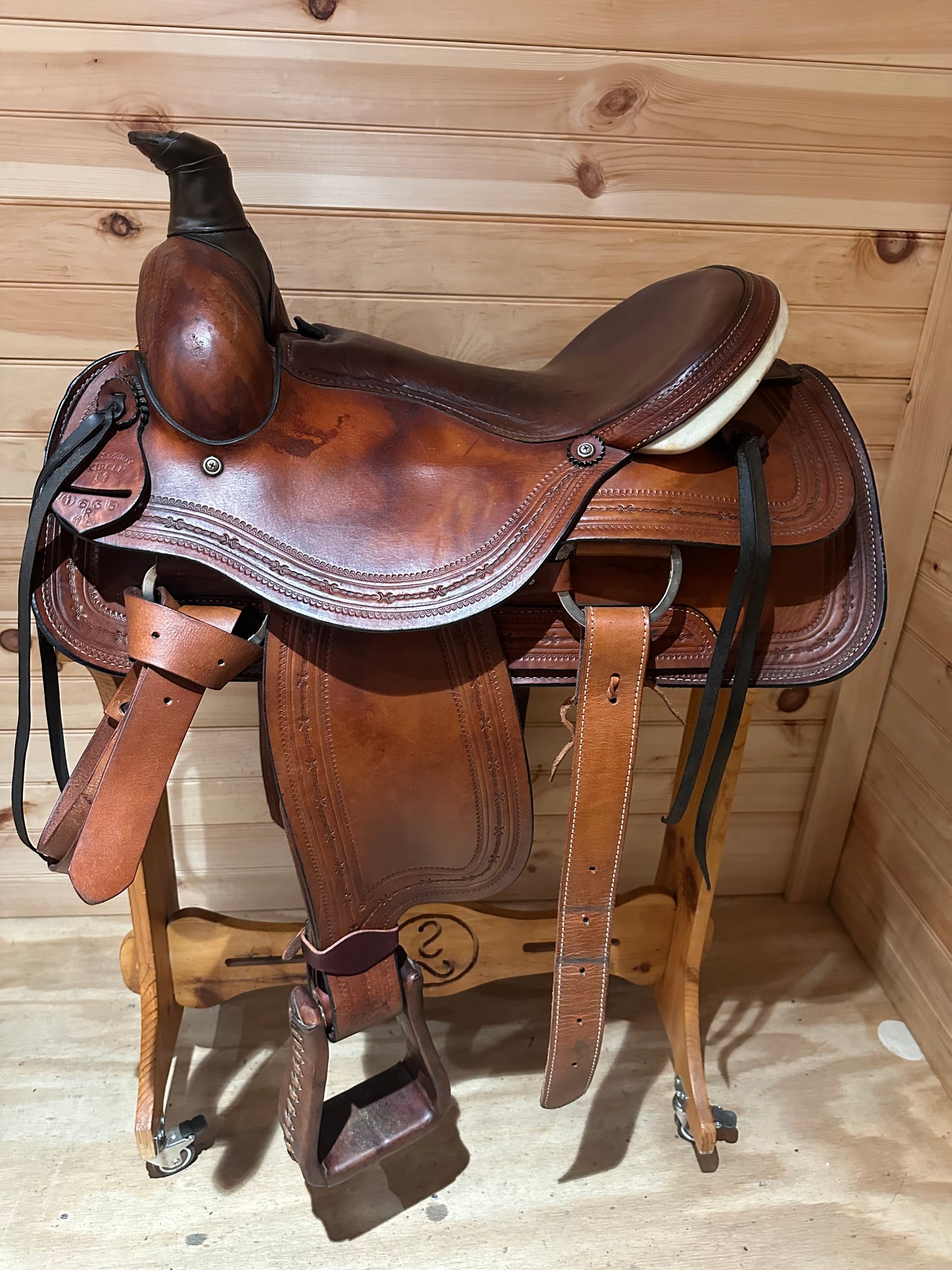 16” VH Saddlery Circle M Roper Western Saddle Model 1635