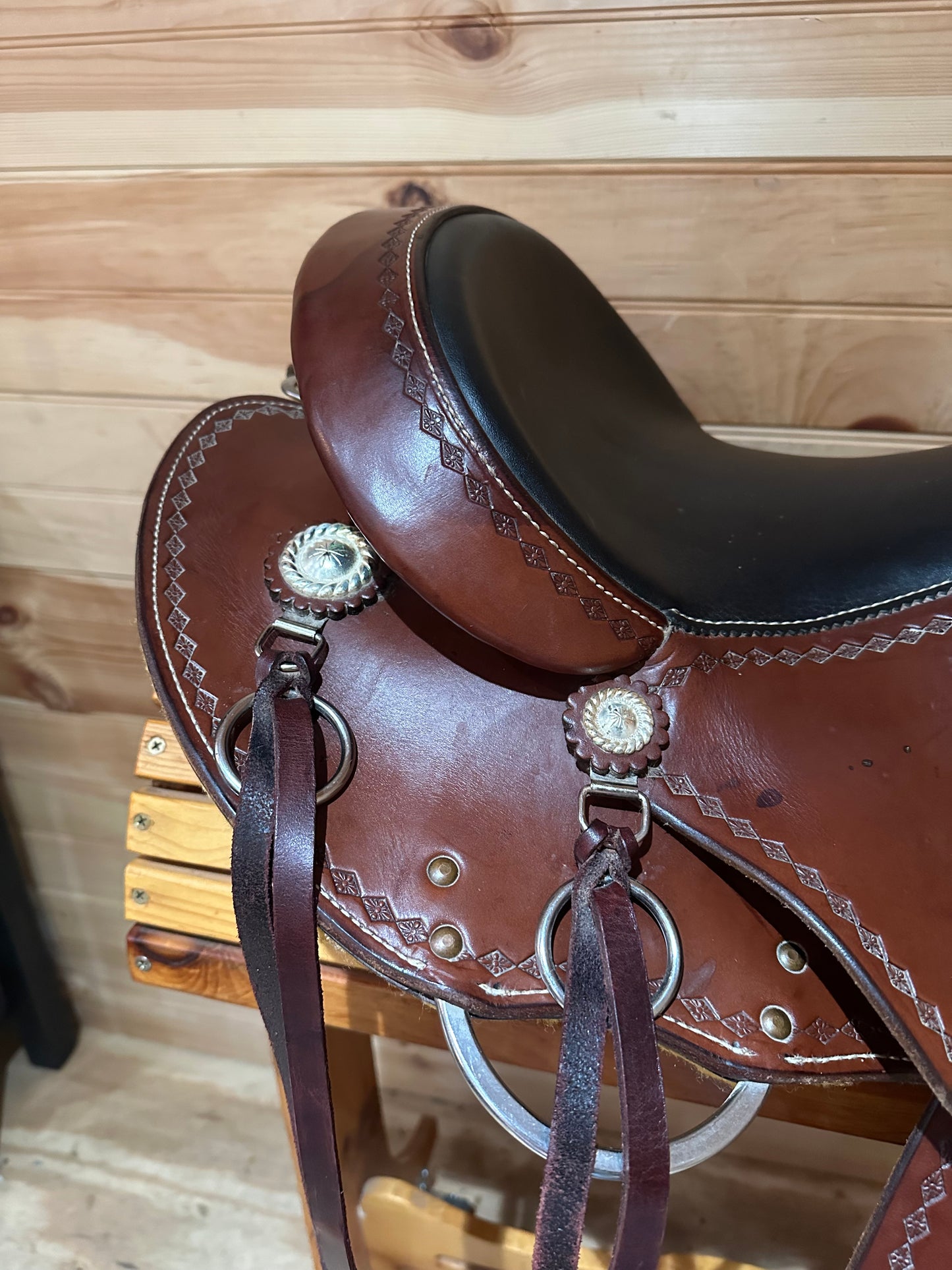 15” Cashel Round Skirt by Martin Saddlery Western Trail Saddle