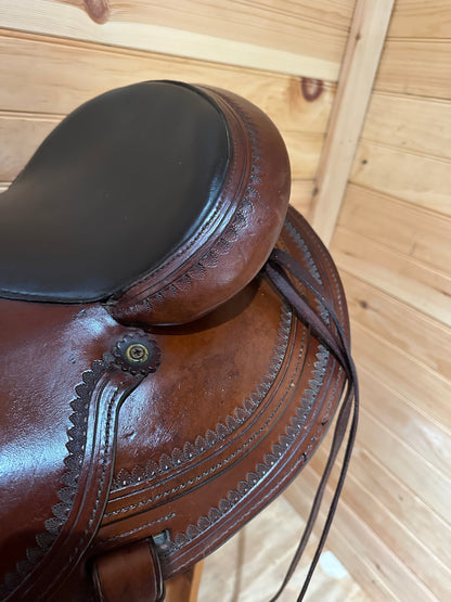 16” Circle Y Flex-Lite Round Skirt Western Trail Saddle Model 1548