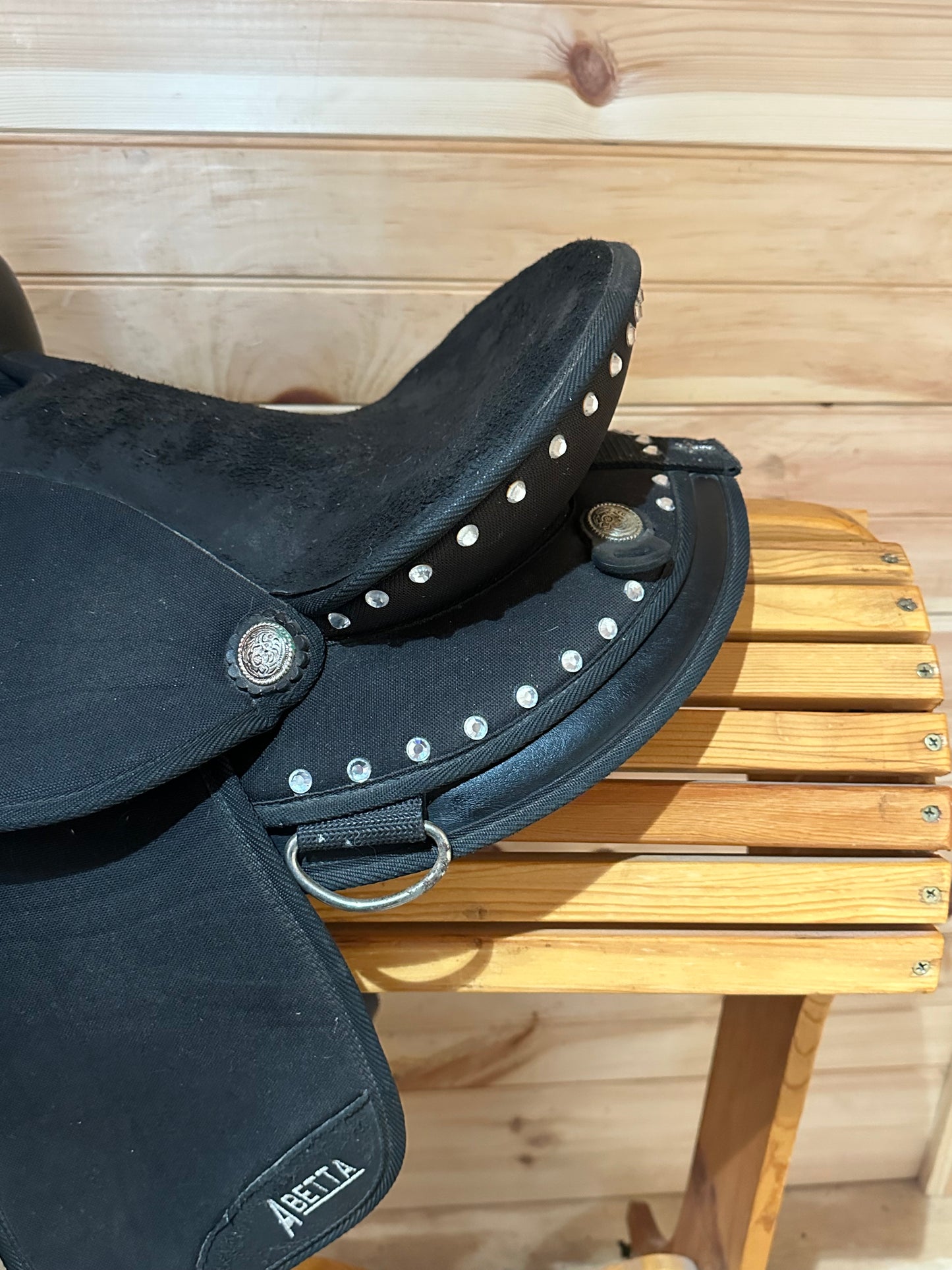 13” Abetta Youth Lightweight Western Saddle Model 20501-3