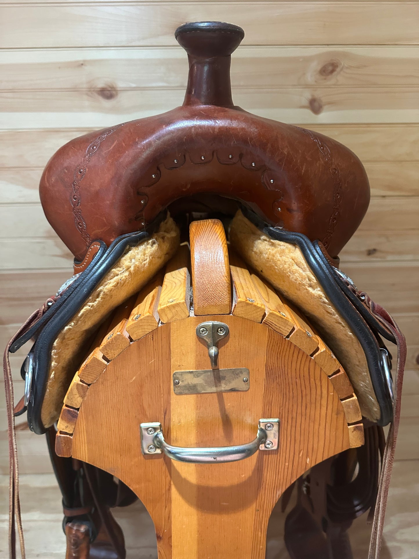 15” Circle Y Alpine Flex2 Western Trail Saddle Model 2377