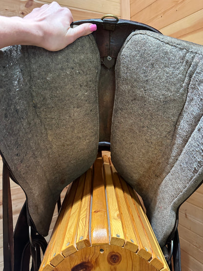 17.5” Tucker Saddlery Cheyenne Western Trail Saddle Model 157