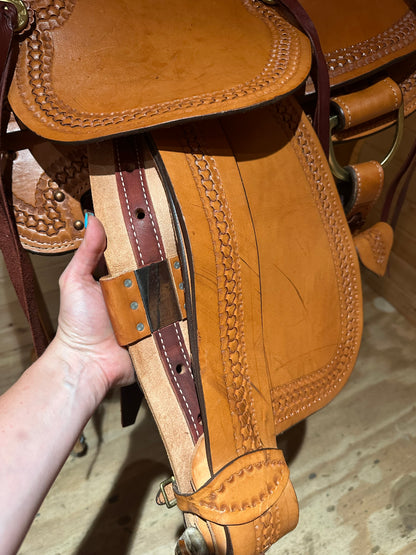 16” American Saddlery Mastercraft Wade Roper Western Saddle Model 122