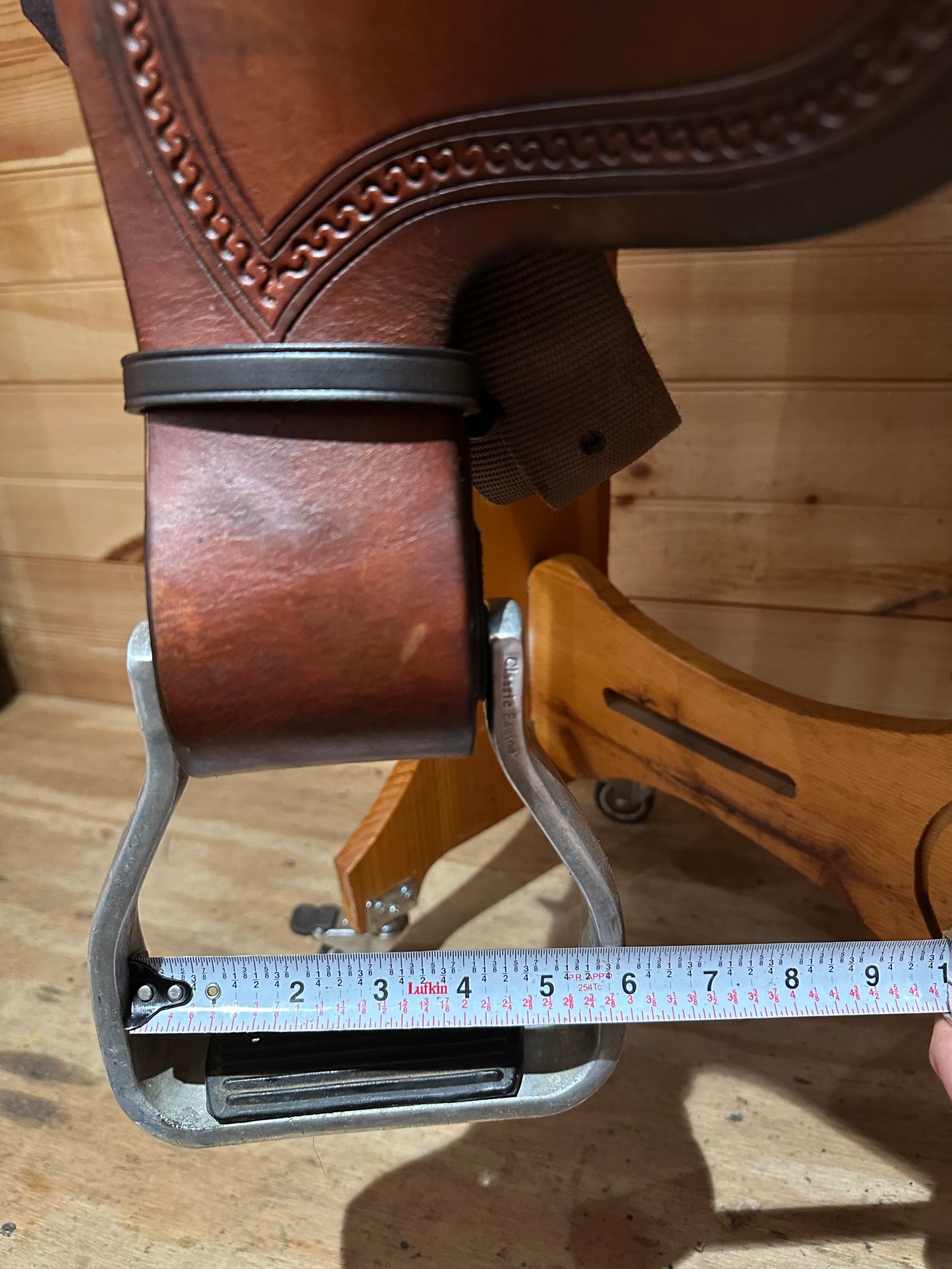 18” Circle Y All-Around Ranch Roper Western Saddle Model 1124
