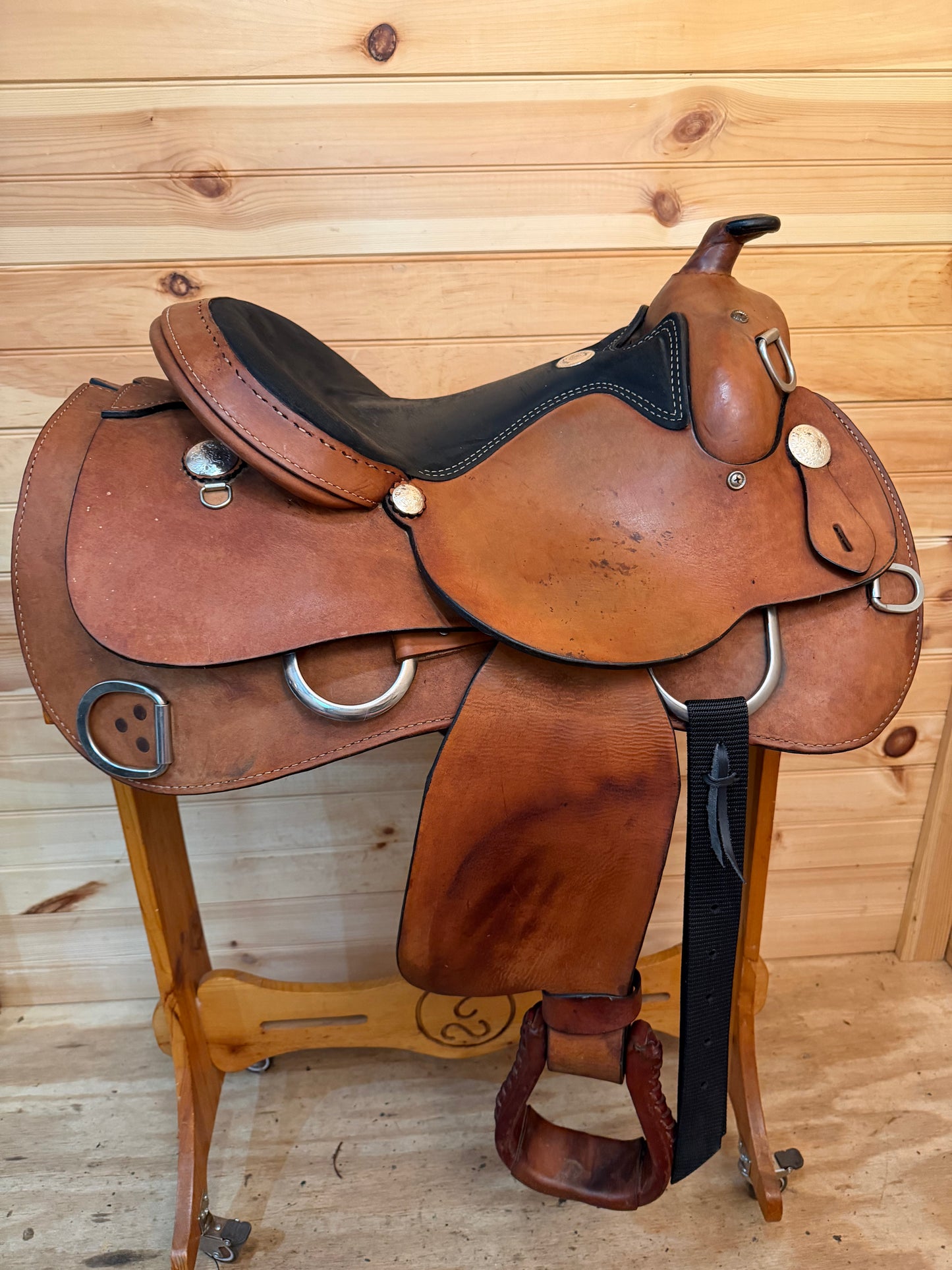 15” Rocking R Western Work Training Saddle Model 1300
