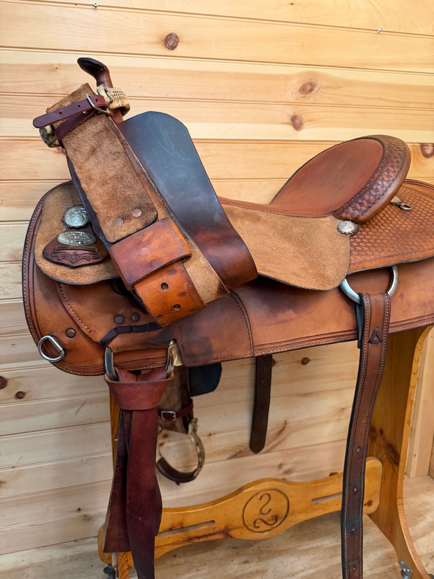 17” Circle Y Pro Cutter Western Saddle Model 2530