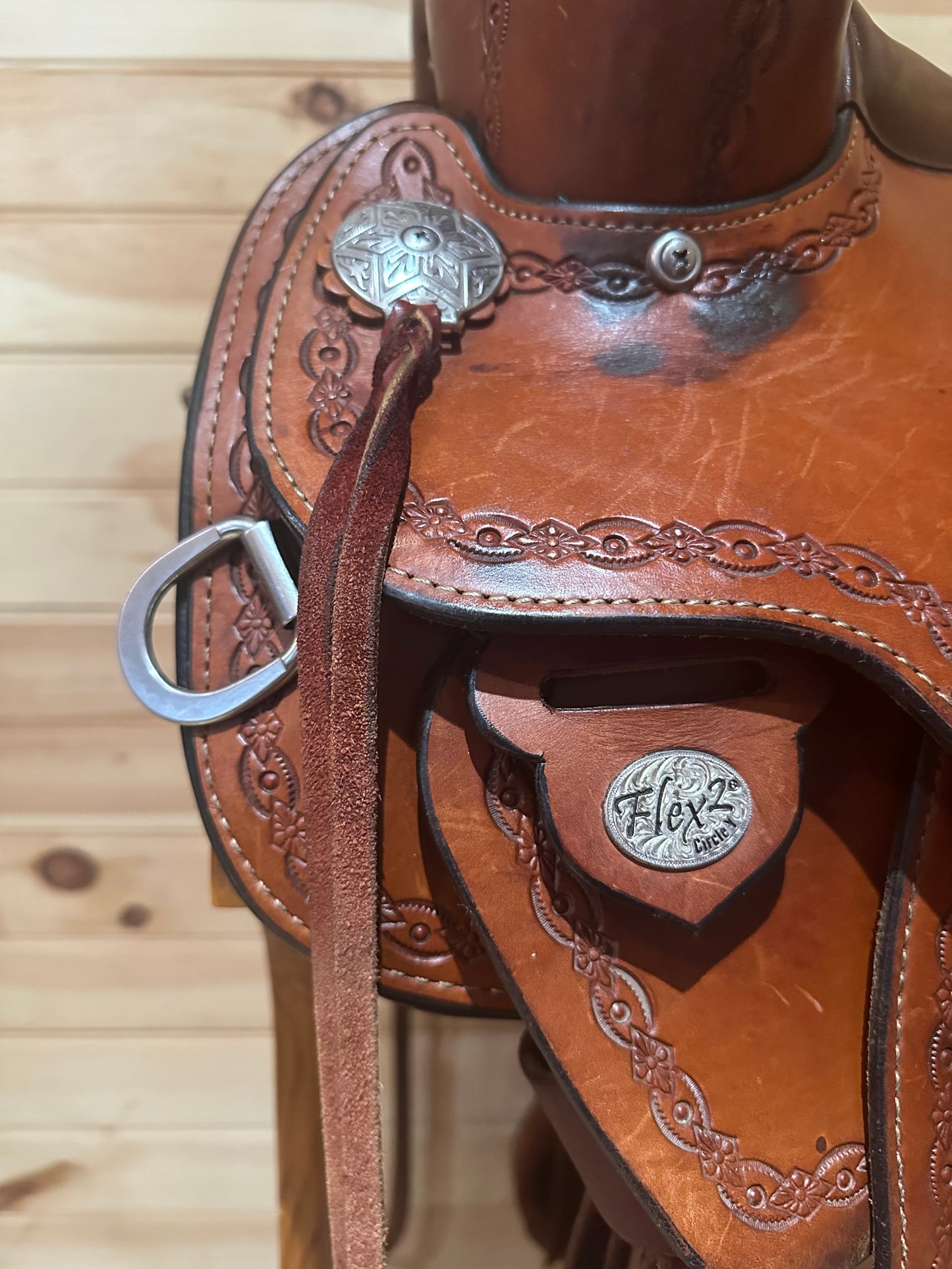 15” Circle Y Alpine Flex2 Western Trail Saddle Model 2377