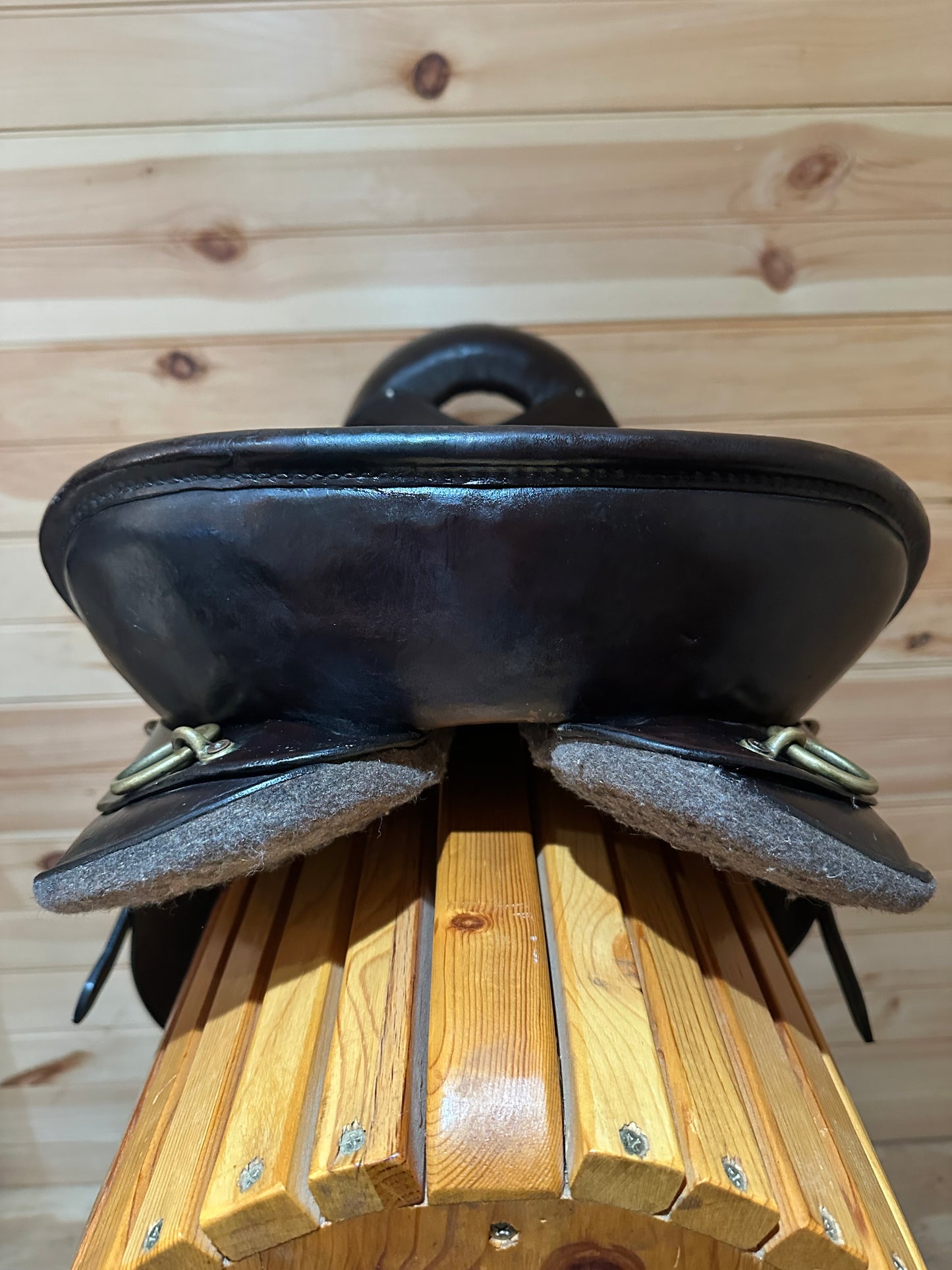 17.5” Tucker Equitation Endurance Trail Saddle Model 149