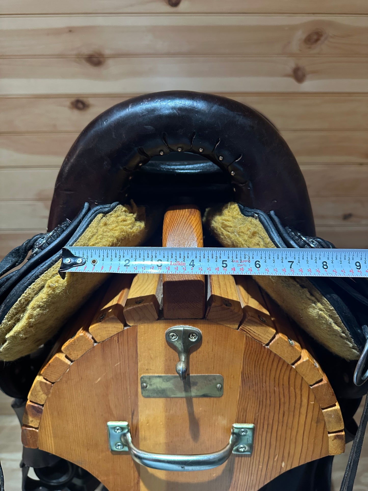 15.5” Allegany Mountain Saddlery Endurance Trail Saddle