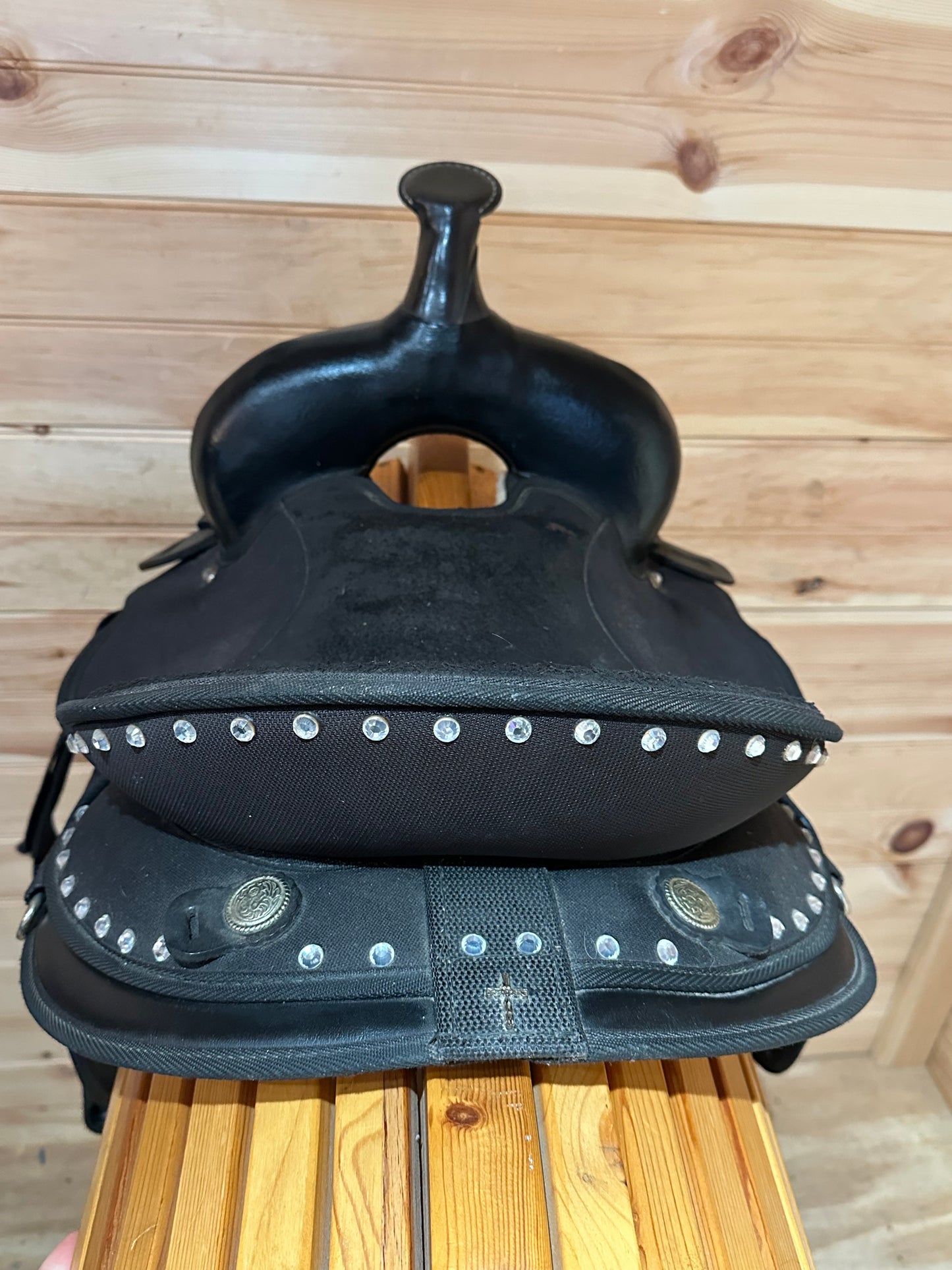 13” Abetta Youth Lightweight Western Saddle Model 20501-3