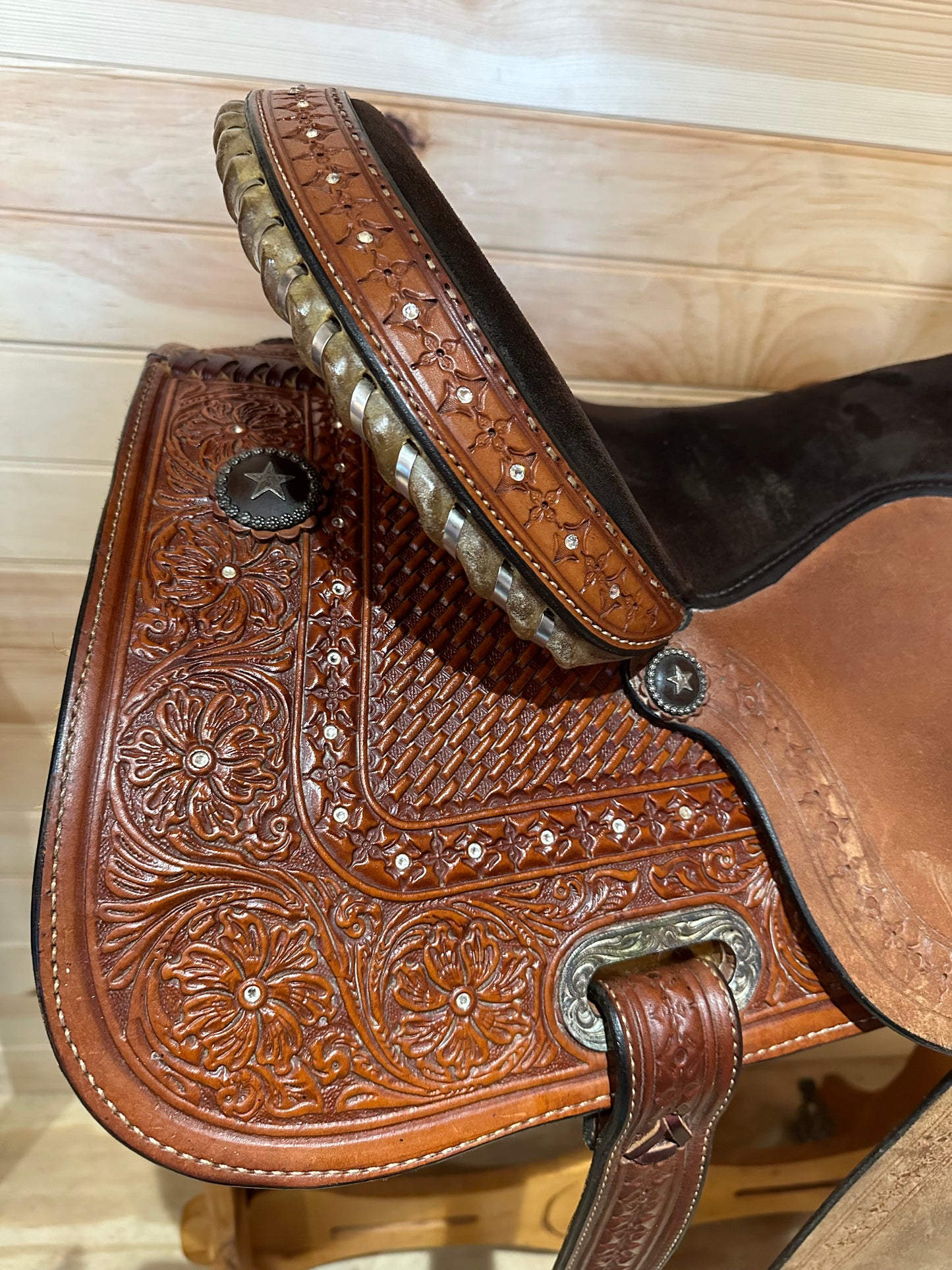 16” Circle Y Kelly Kaminski “Shining Star” Barrel Racer Model 2100