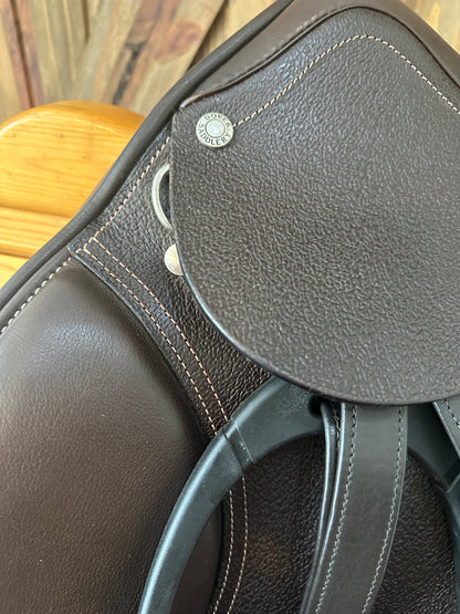 16.5” Dover Circuit Debut close contact/Jumping saddle