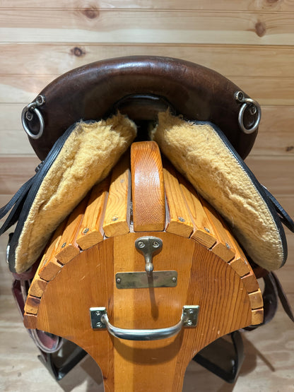 16.5” National Bridle Shop Gaited Endurance Saddle Model 2624