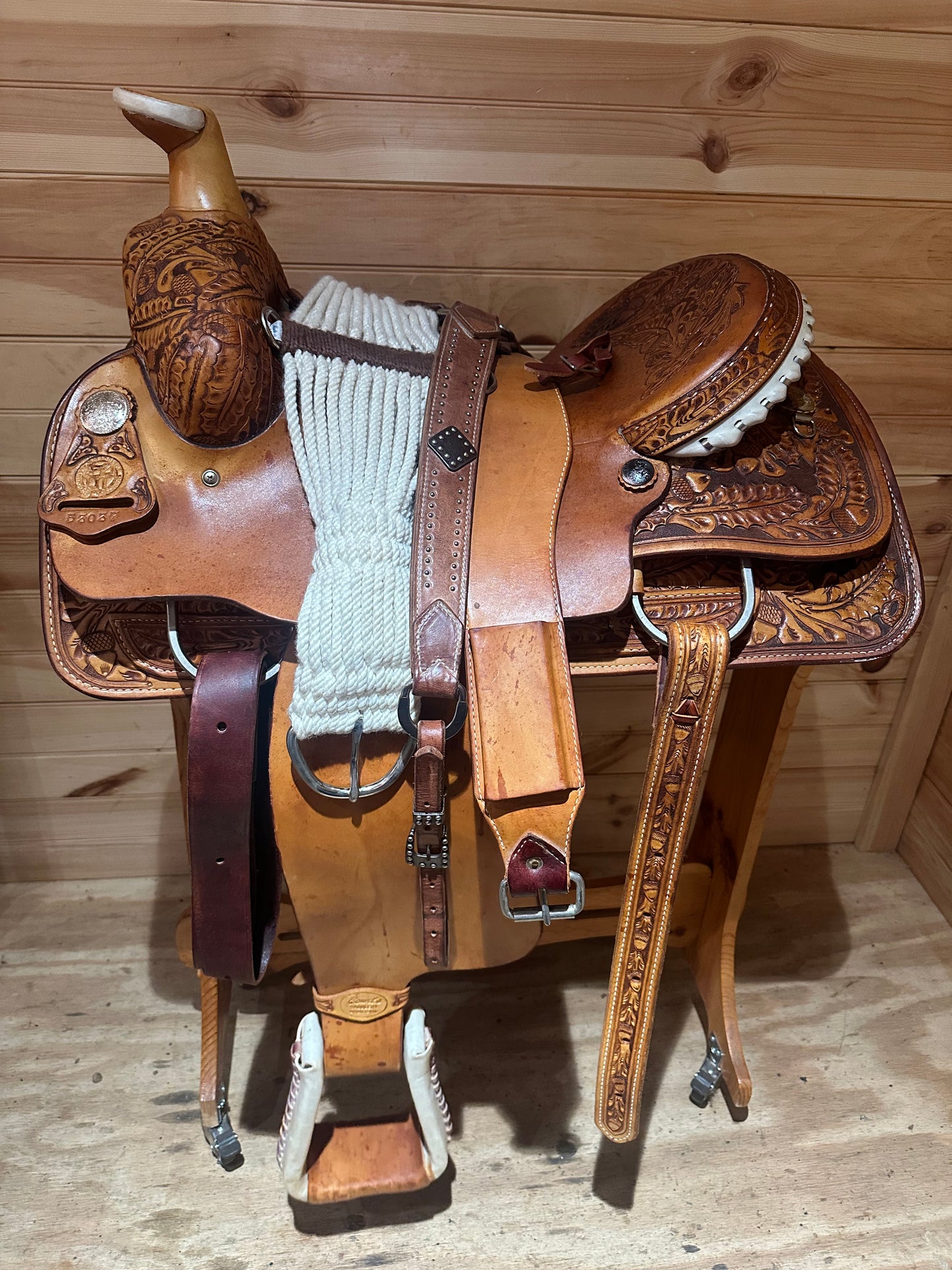 16.5” Court’s Western Roping Saddle Model 53037