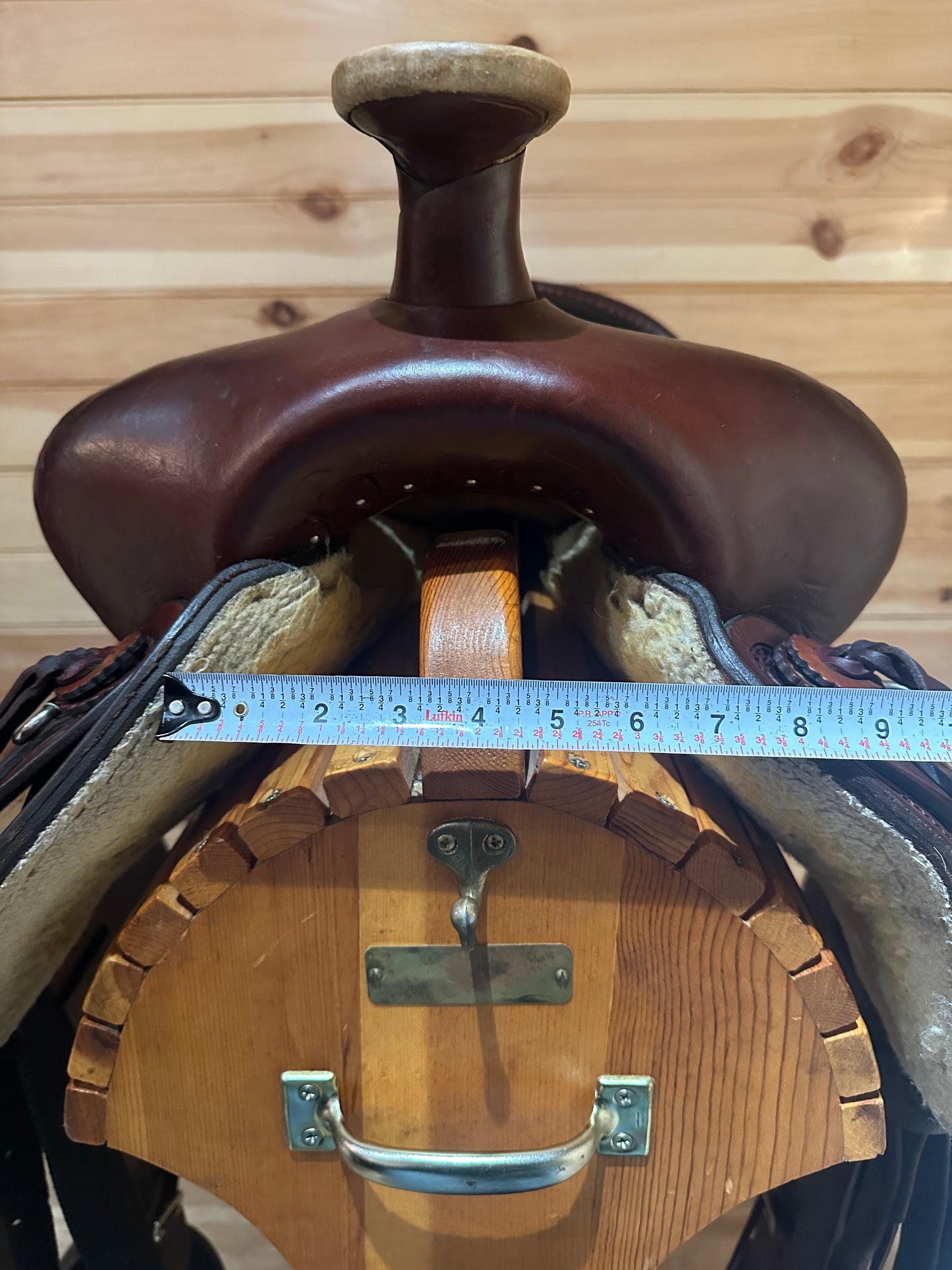 17” Circle Y Draft Western Trail Saddle Model 2177