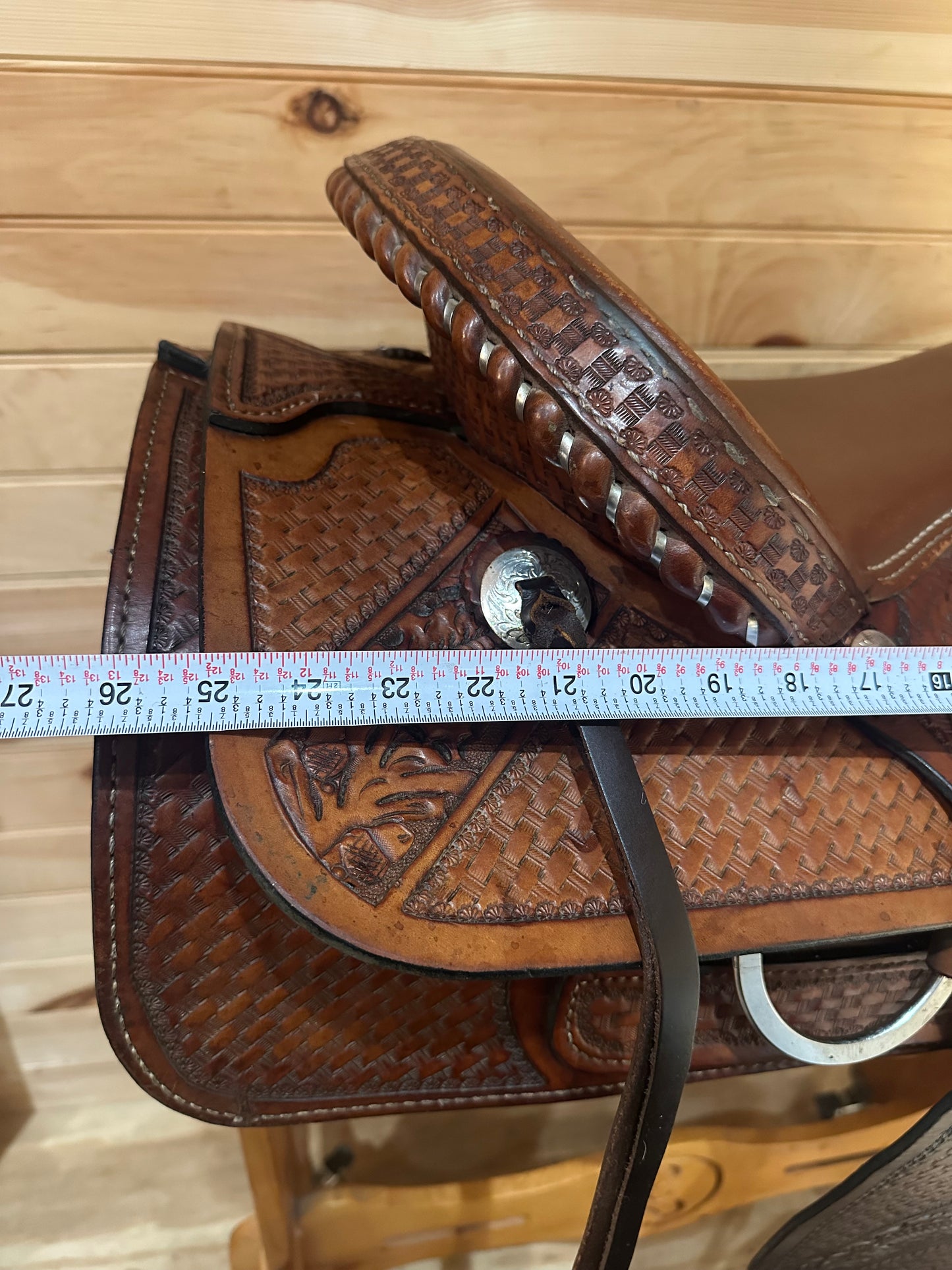 16” Dakota Saddlery Western Roping Saddle Model 700