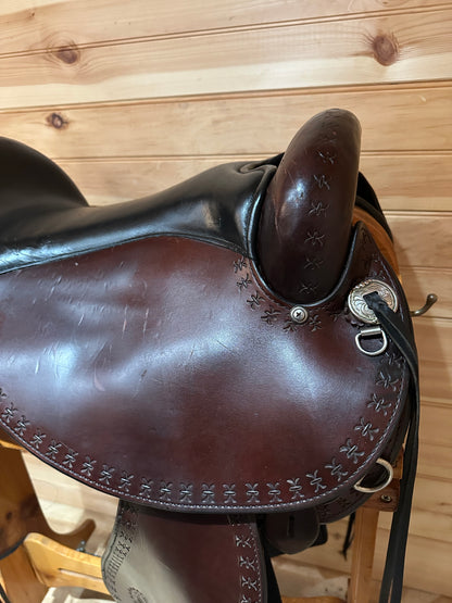 17” Circle Y Mississippi Trail Gaiter Western Gaited Saddle Model 1585