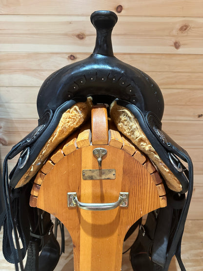 15” Circle Y Salt River Flex2 Western Trail Saddle model 1667