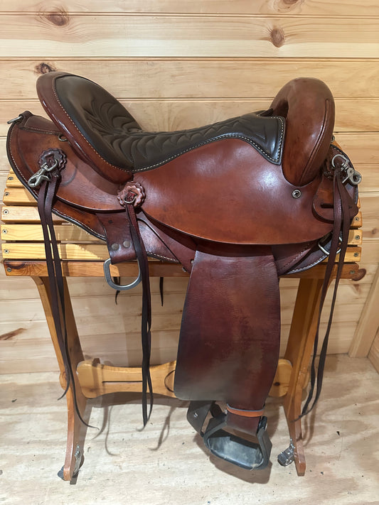 16” Big Horn Endurance Trail Saddle Model 801