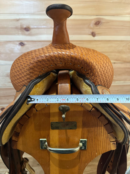 14” Circle Y Lightweight Barrel Racing Saddle Model 2435
