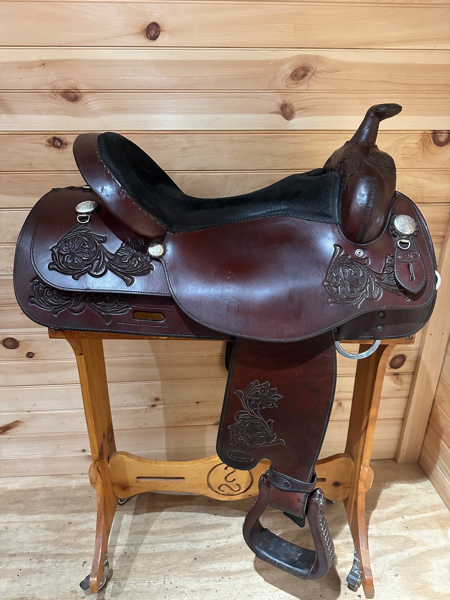 17” Reinsman Western Trail Saddle Model 4180