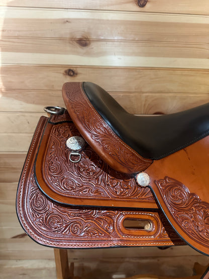 17” Circle Y High Horse Houston Western Trail Saddle Model 2610