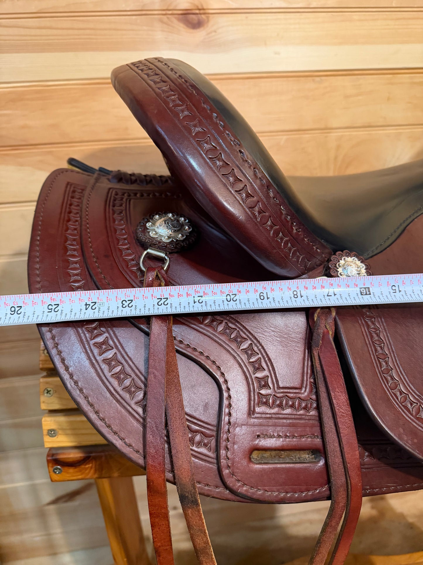 17” Scott Thomas Monument Trail Western Saddle (2025)