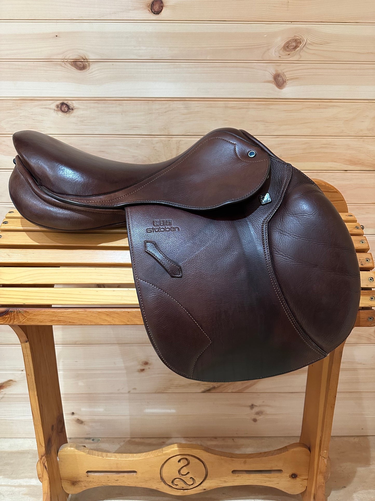 17” Stubben Portos Elite Deluxe Close contact/Jumping Saddle 27cm