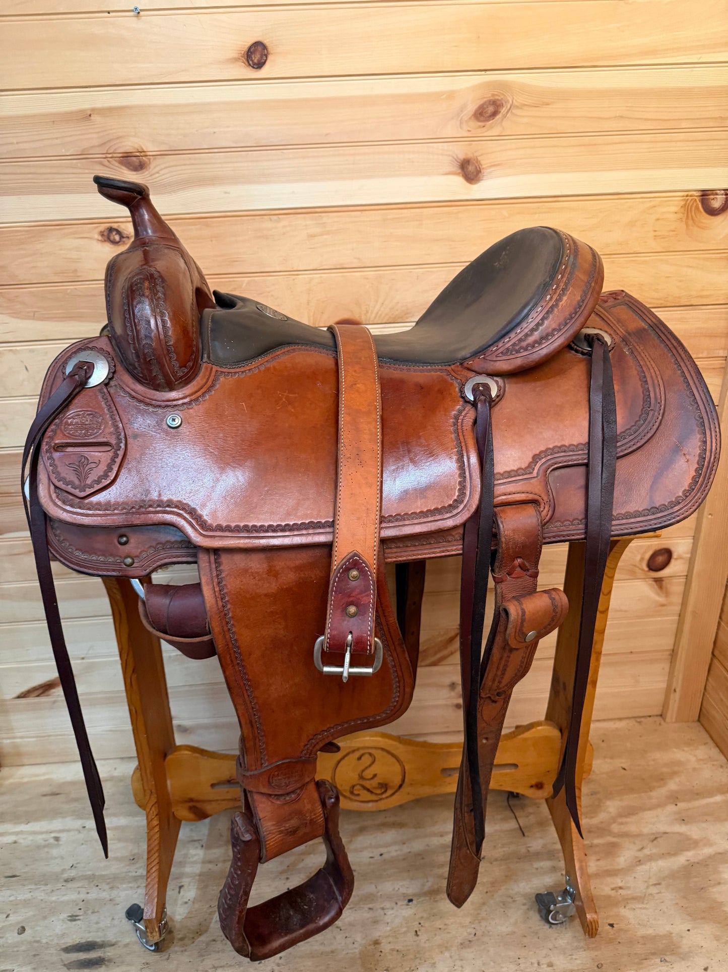 16” Martin Trail Western Saddle Model