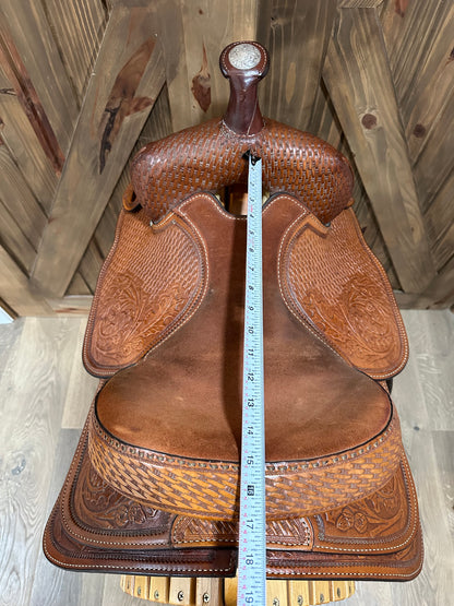 15” Crates Western Trail Saddle Model 152