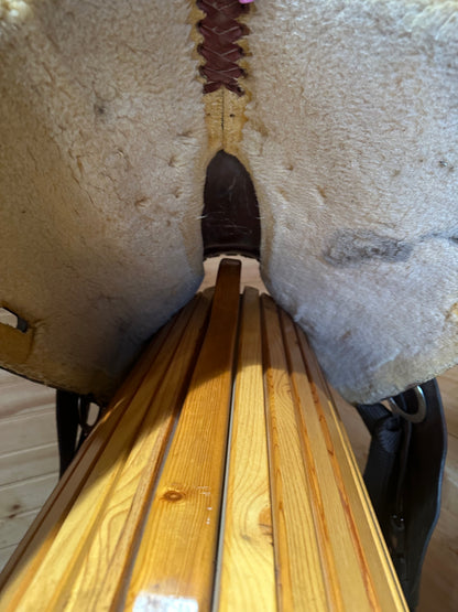 17” Big Horn Double Comfort Equi-fit Flex Western Trail Saddle Model 1656
