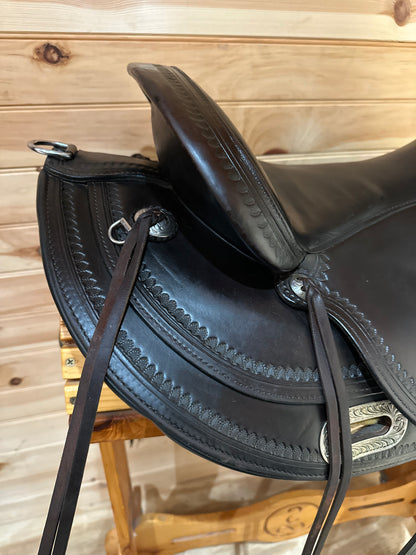 16” Circle Y Omaha Flex2 Western Trail Saddle Model 1554