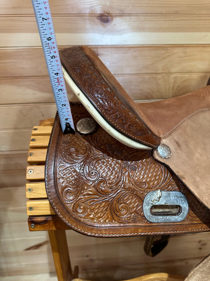 15” Circle Y Proven Barrel Racing Western Saddle