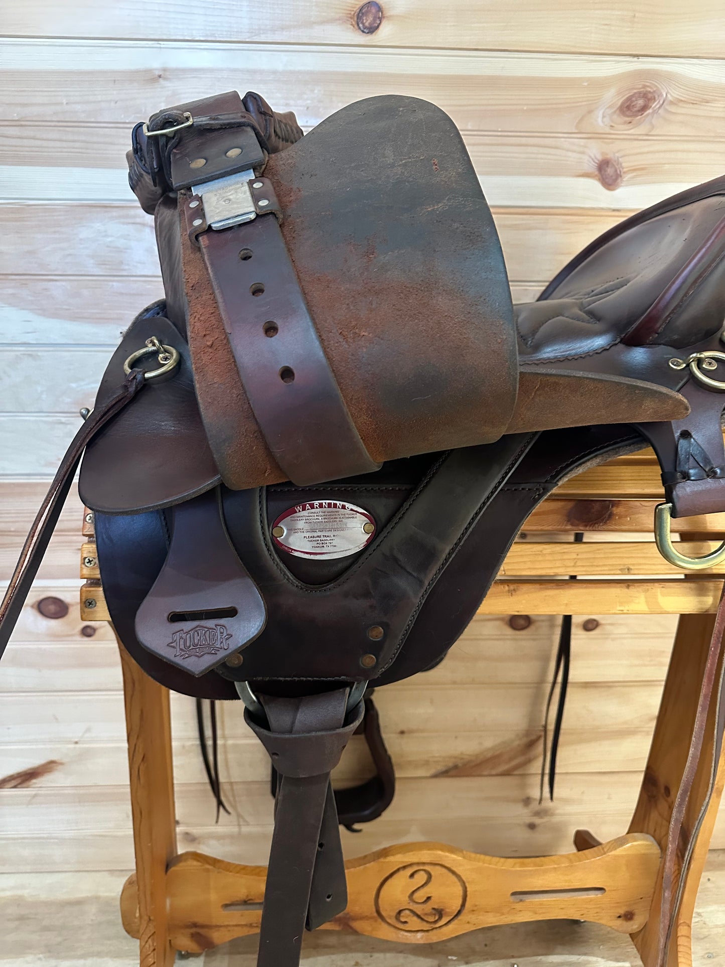 16.5” Tucker High Plains Western Trail Saddle Model 260 (XW)