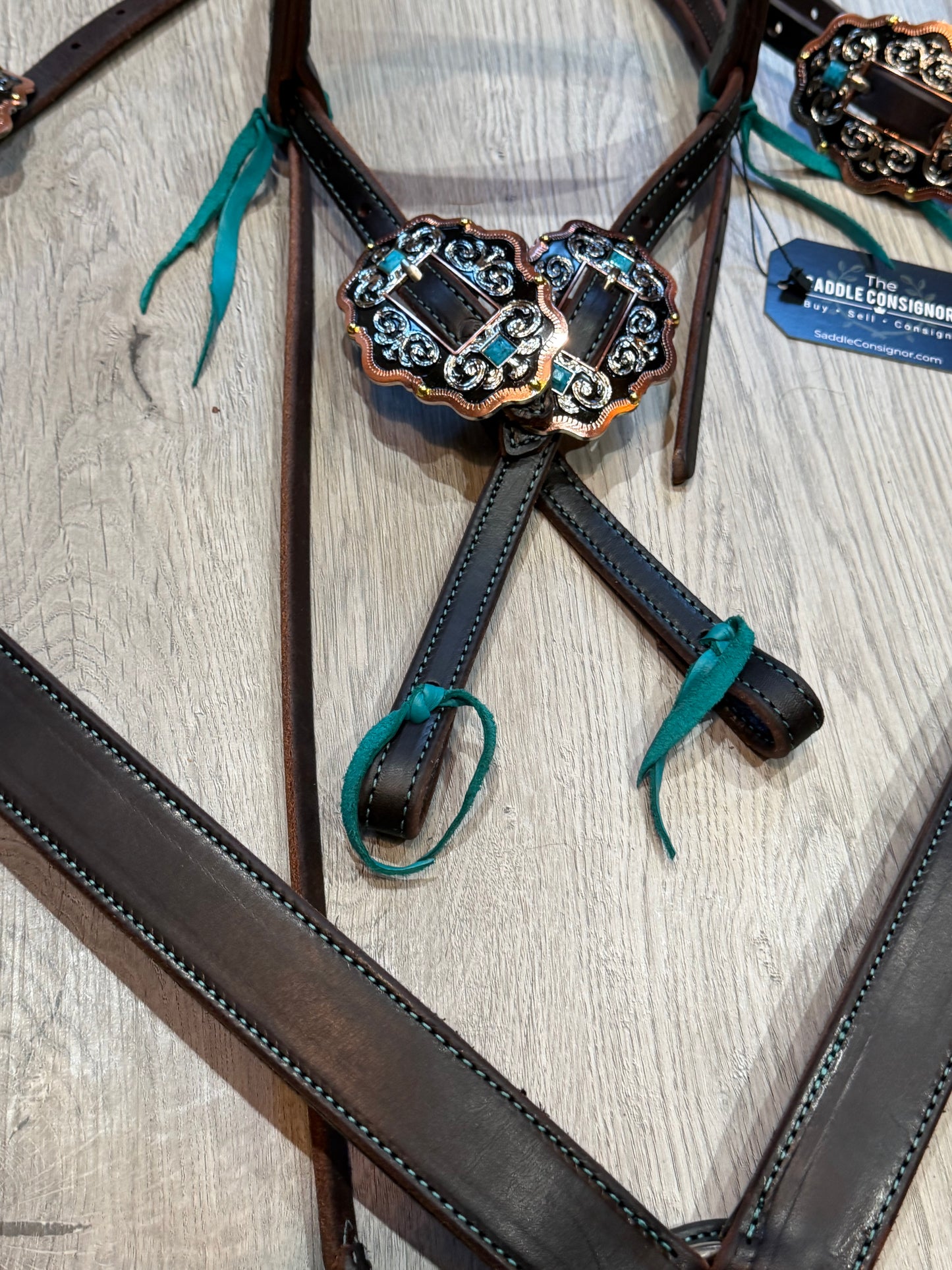 Scalloped Oval Turquoise Color Stitch Breast Collar – Premium Amish Leather by Spur Creek Tack