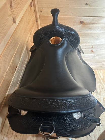 17” Circle Y High Horse Round Rock Gaited Western Trail Saddle Model 6870 (2021)