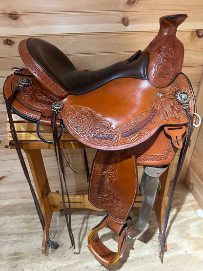 16” Circle Y Walnut Grove Flex2 A-fork Western Trail Saddle Model 1157