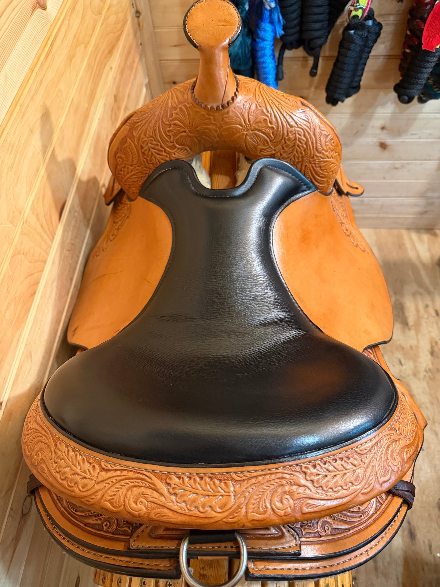 16” Circle Y High Horse Round Rock Gaited Western Trail Saddle Model 6870 (2015)