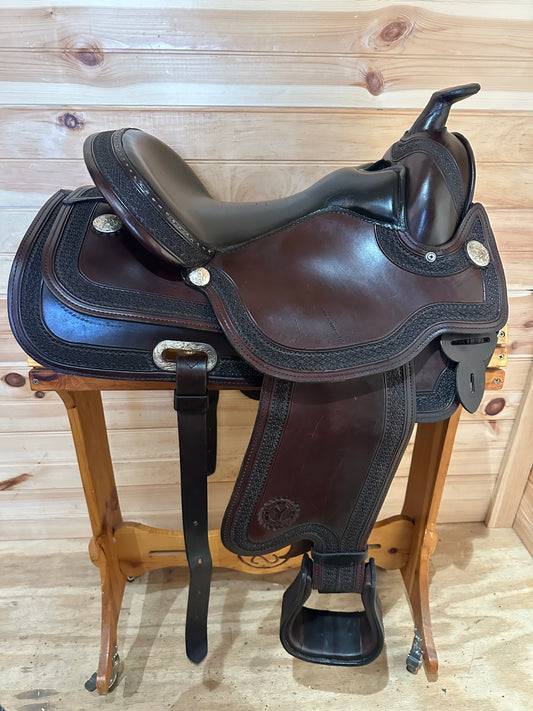 15” Circle Y Arabian Trail Saddle Model 2141