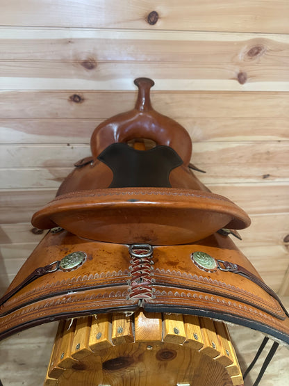 16” Circle Y Topeka Flex-Lite Western Trail Saddle Model 1551