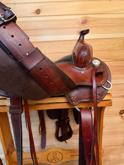 16” Cashel Round Skirt by Martin Saddlery Western Trail Saddle