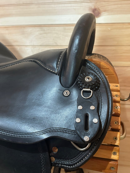 15.5” Premier Saddlery Endurance Trail Saddle