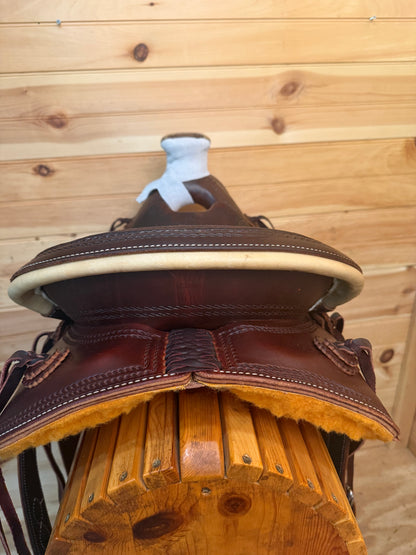 16” McCall Mclite Wade Saddle Model W153-726