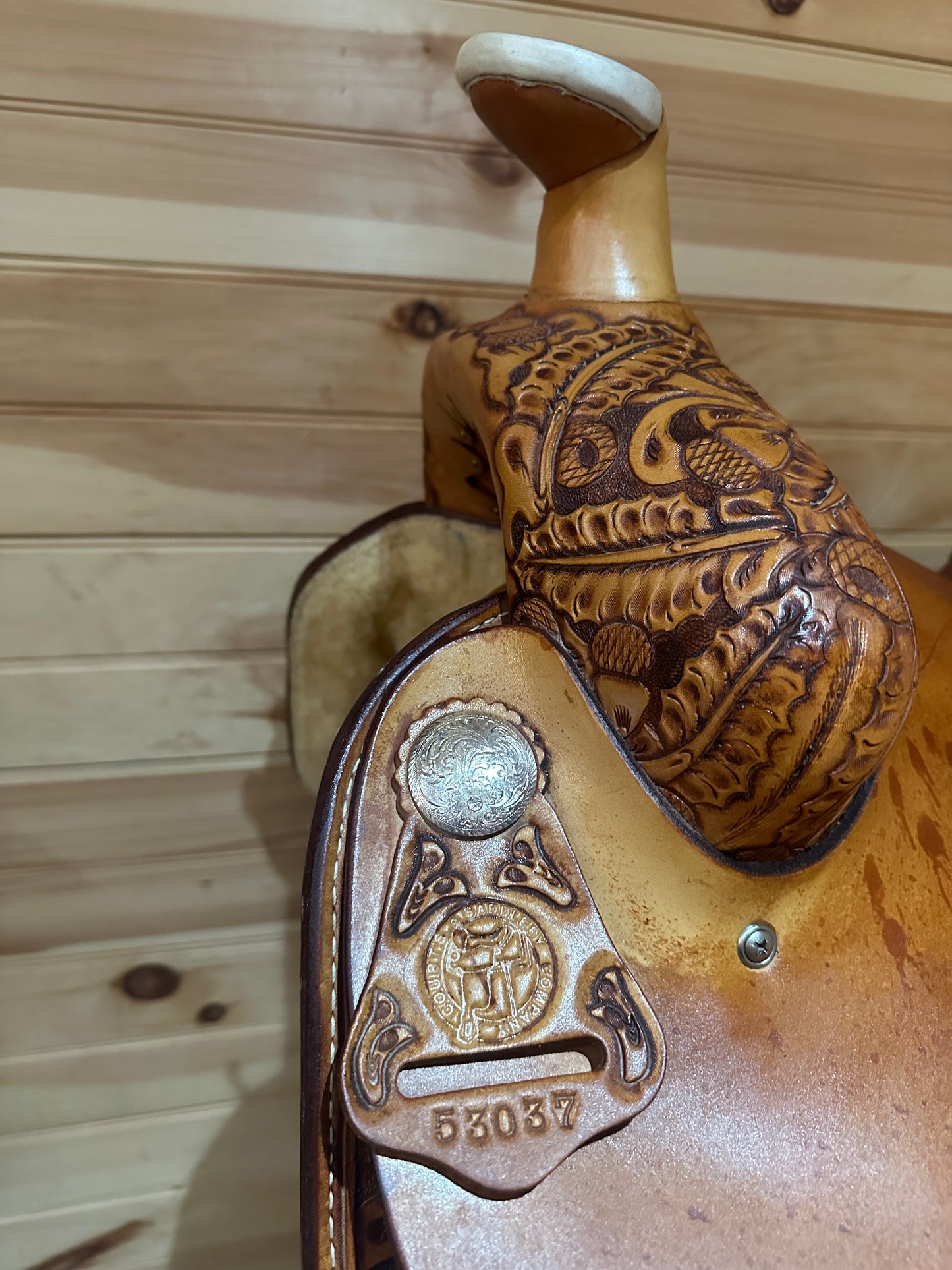 16.5” Court’s Western Roping Saddle Model 53037