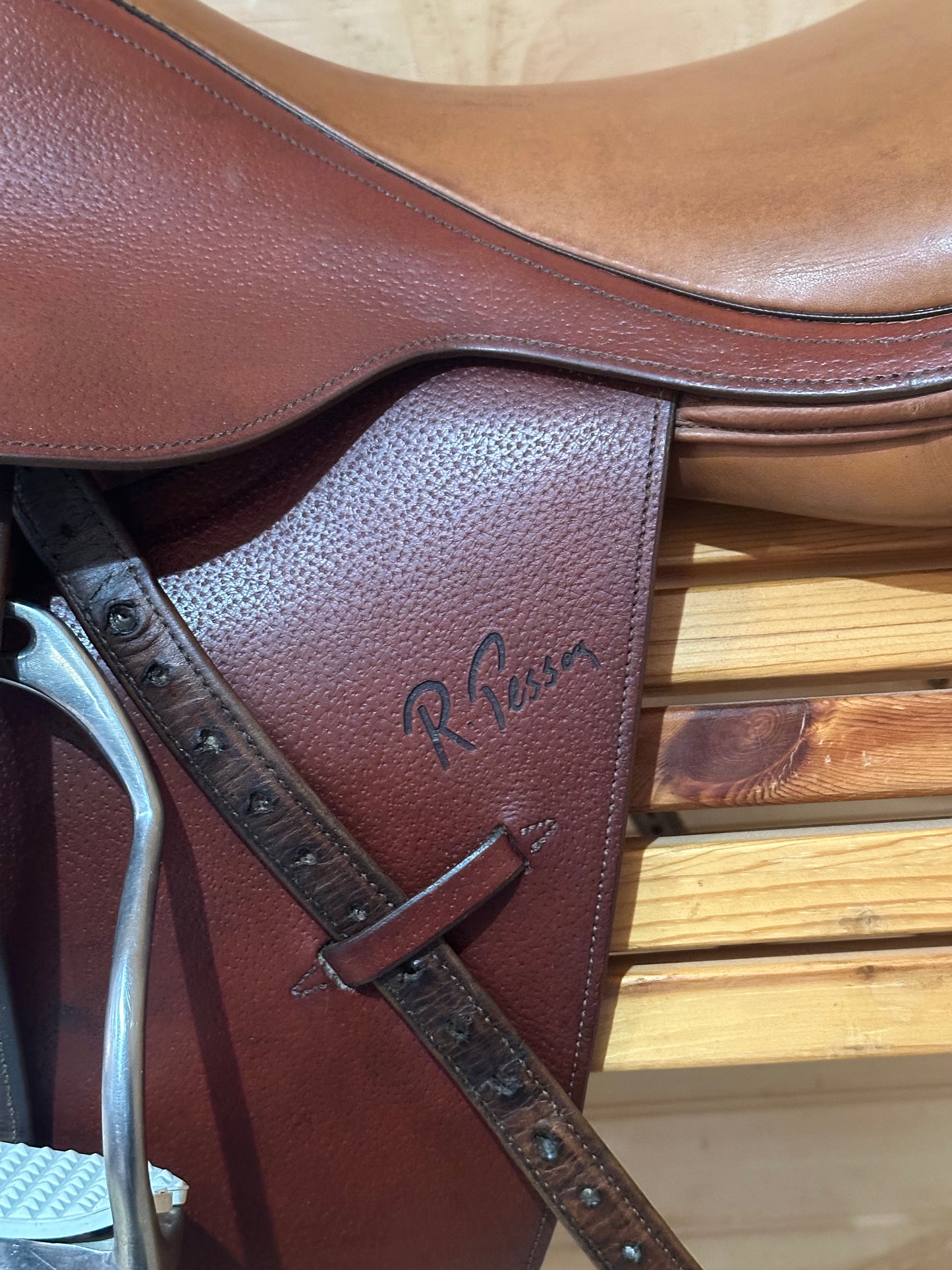 17” Pessoa Close Contact Jumping Saddle