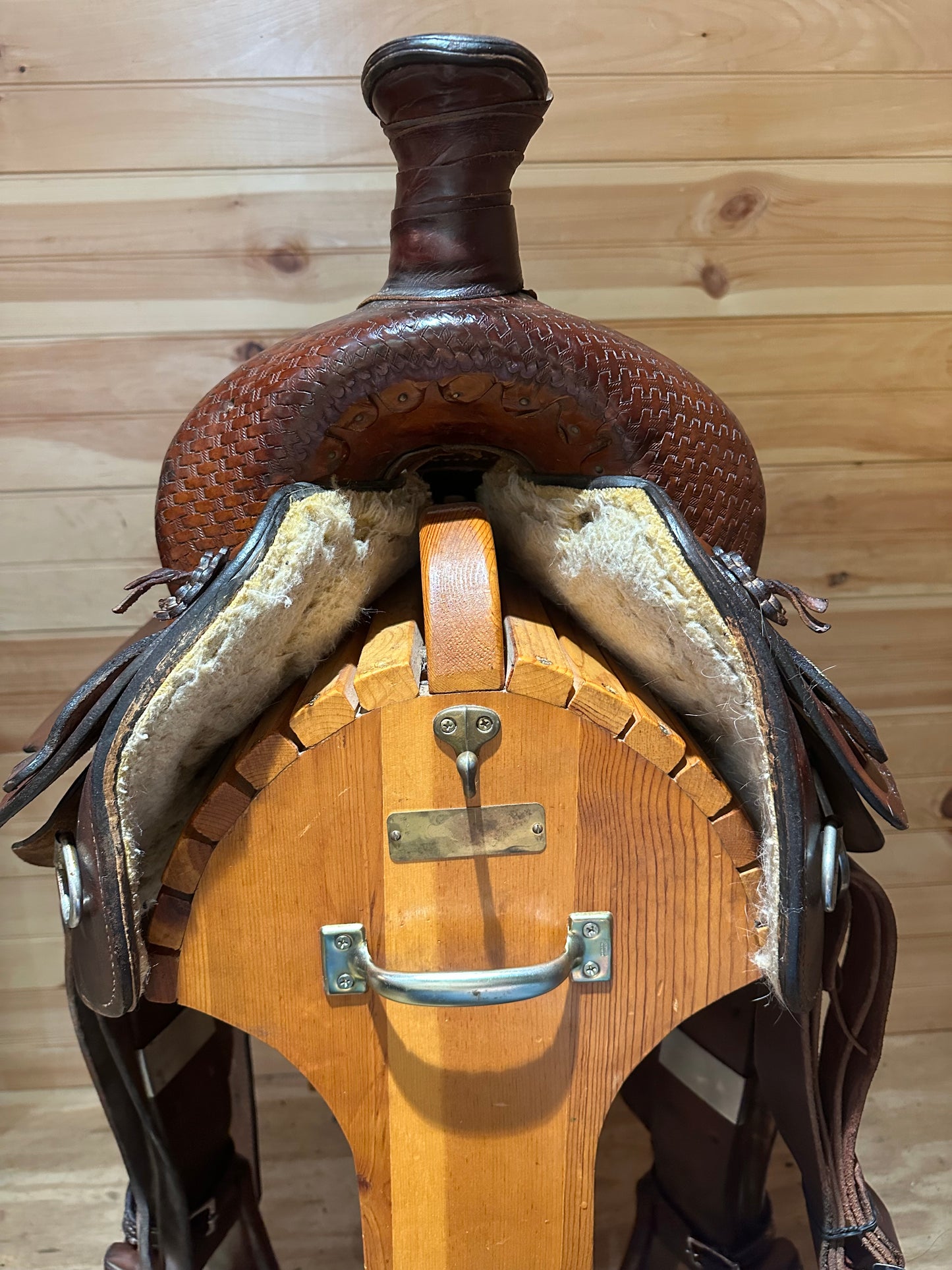 15.5” Double R Red Ranger Roping Western Saddle